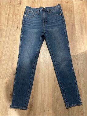Madewell Skinny Cropped Jeans in Medium Blue Wash